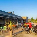 Campingplatz Les Pommiers Du Mont Saint Michel *