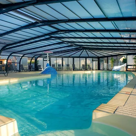 Les Pommiers Du Mont Saint Michel