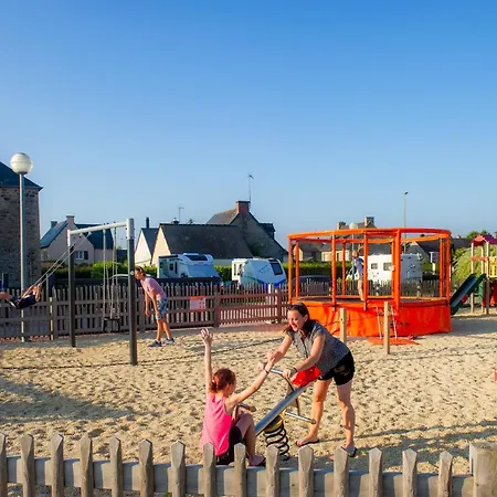 Campingplatz Les Pommiers Du Mont Saint Michel Beauvoir (Manche)