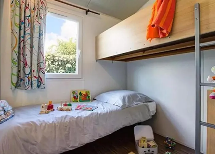 Les Pommiers Du Mont Saint Michel Parque de Campismo *